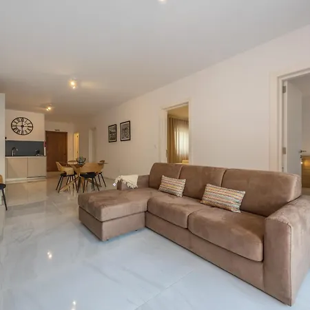 Seaside Retreat In St. Paul's Bay