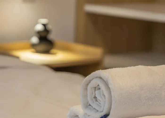 Seaside Retreat In St. Paul's Bay