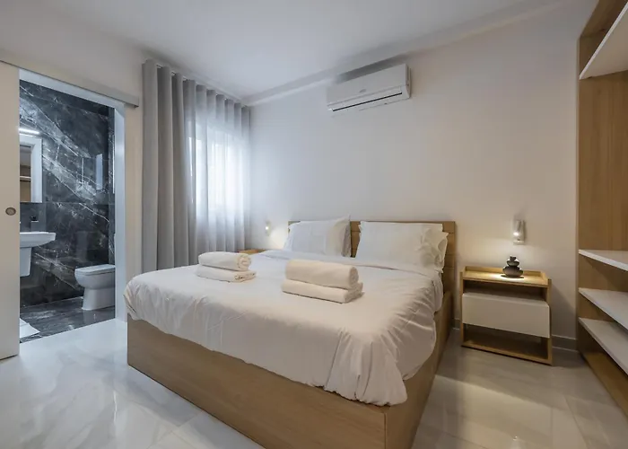 Seaside Retreat In Apartment *