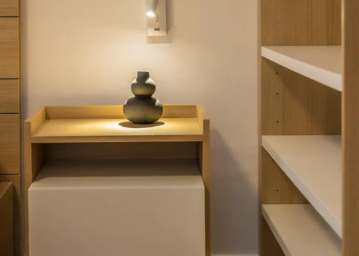 Apartment Seaside Retreat In *